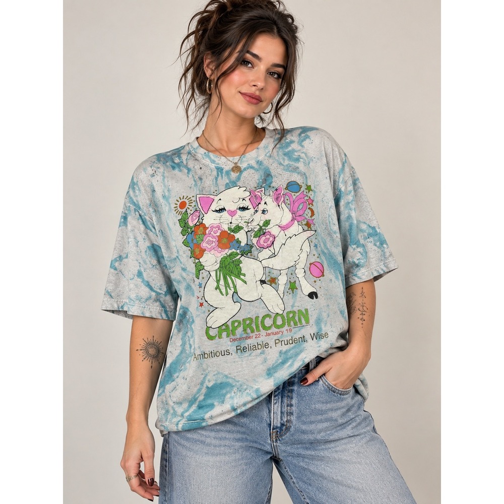90s Capricorn Zodiac Celestial Novelty Tie Dye Graphic Tee Fruit of the Loom XXL